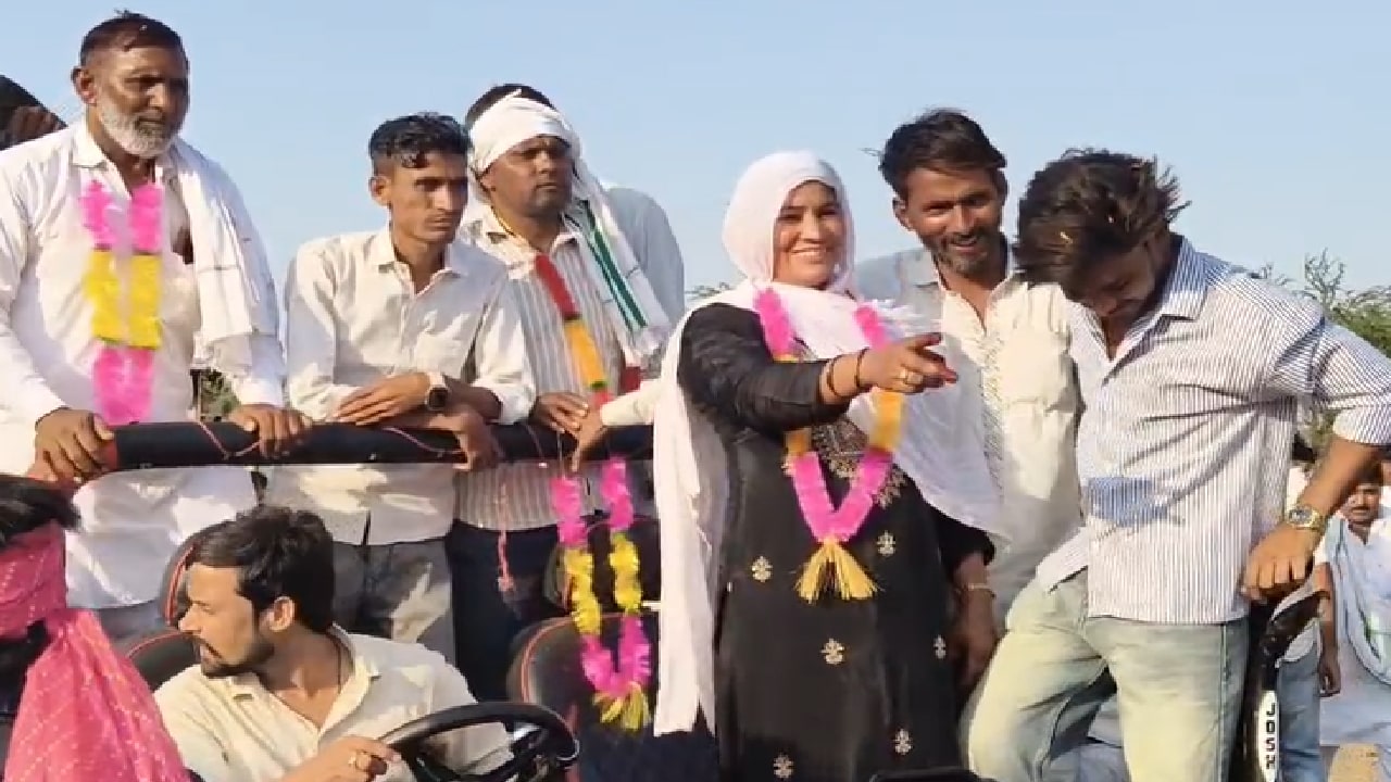 पंचायत चुनाव प्रचार के दौरान रुक्सीना पंचायत चुनाव प्रचार के दौरान रुक्सीना