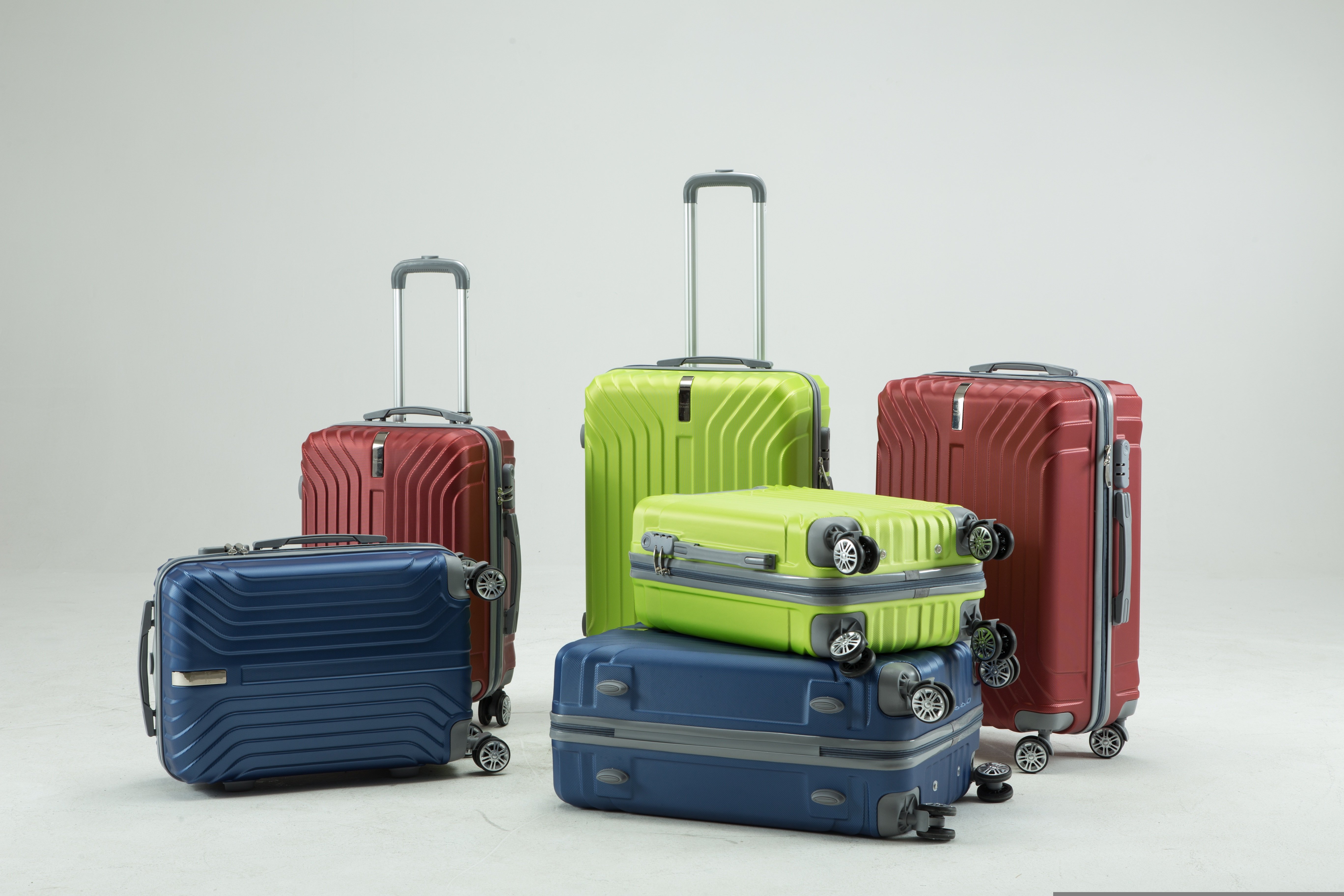 From Weekend Trips To Long Vacations: Travel Bags Worth Investing In