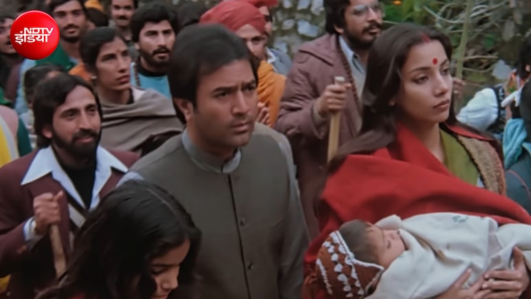 शबाना आजमी की श्रद्धा-राजेश खन्ना की भक्ति, 43 साल पहले नरेंद्र चंचल, महेंद्र कपूर आशा भोसले ने गाया ये कल्ट गीत, नवरात्र में सुनकर आज भी रो देते हैं भक्त