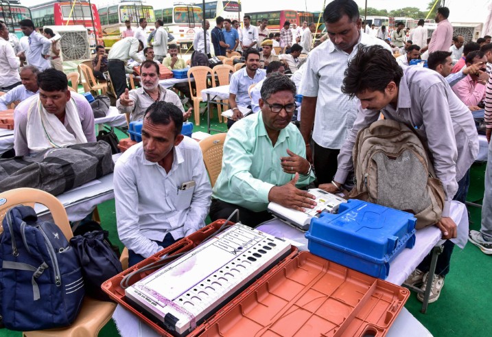 Election Commission's Special Drive To Enrol Left-Out Voters Where SIR Is Over