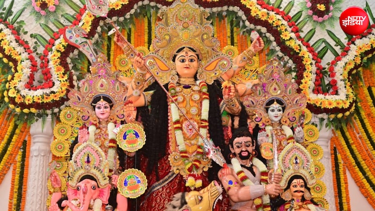 नवरात्रि में छाया भोजपुरी देवी गीत 'सातो बहिना के बोलावले बानी', प्रियंका सिंह की आवाज ने बांधा समां