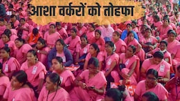 दिल्ली में आशा कार्यकर्ताओं का मानदेय दोगुना, सीएम रेखा गुप्ता ने हजारों आशा बहनों को दिया चेक