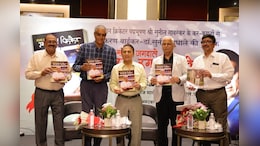 Sunil Gavaskar Releases Book On Ex-BCCI Secretary Sanjay Jagdale