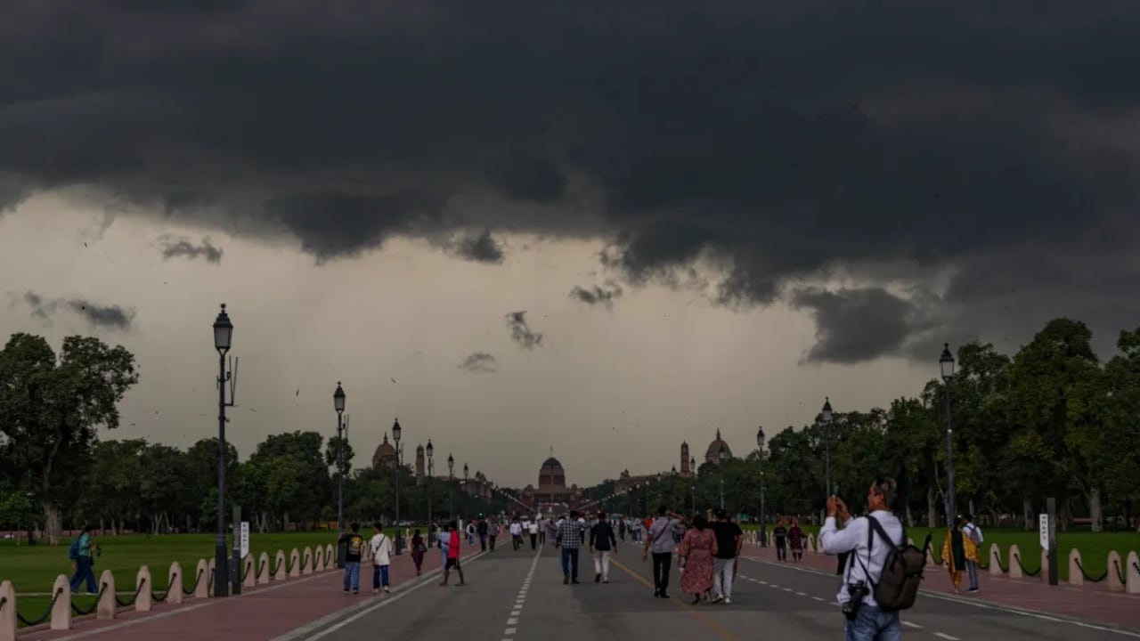 कल का मौसम: मानसून की विदाई, अब सर्दियों की तैयारी कीजिए... दिल्ली-एनसीआर, यूपी-बिहार में बारिश का अलर्ट