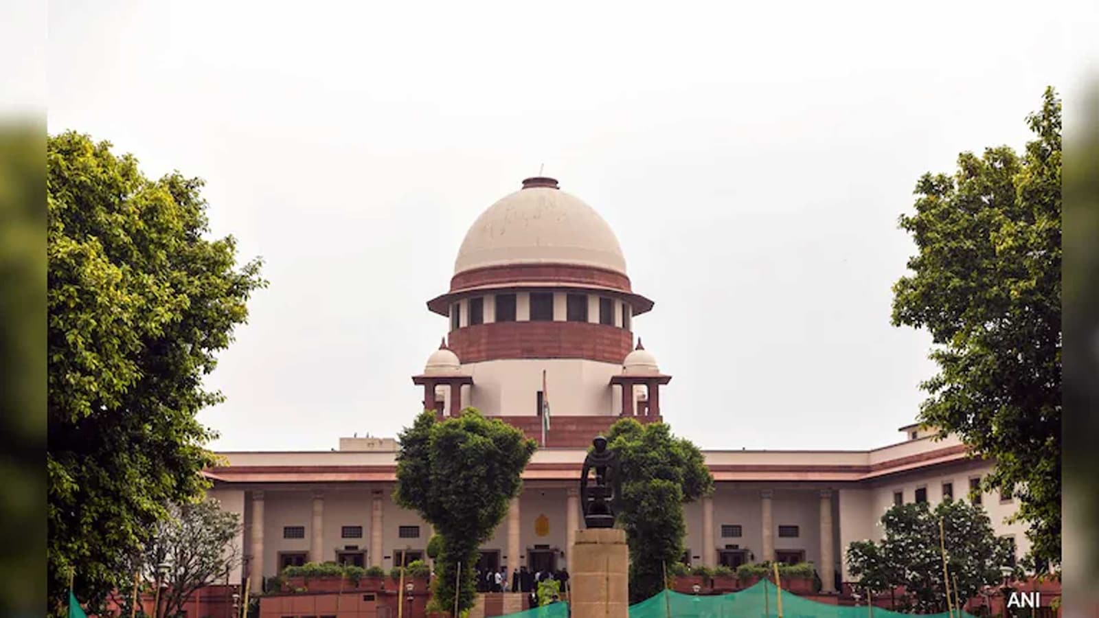 Supreme Court Defers Hearing On Pleas Against ECI, CEC Gyanesh Kumar