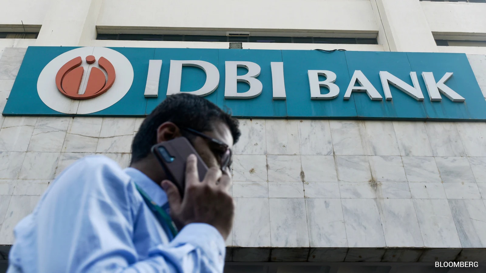 Fairfax's $6 Billion IDBI Bank Deal Signals Zest For भारत's Assets