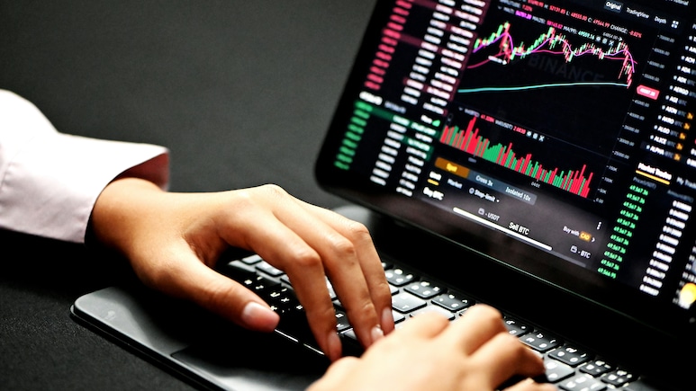 AI Trade Wobbles In Seoul: OpenAI Doubts To Foreign Selling, 3 Factors Dragging Kospi Down 3%