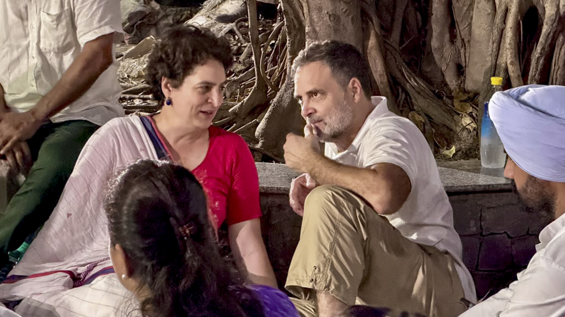 Rahul Gandhi May Call Off Sit-In, But There Are Two Conditions: Sources