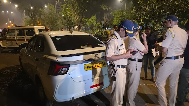मुंबई का वडाला  दिनदहाड़े फायरिंग से दहला, कैब से आए हमलावरों ने राह चलते युवक पर बरसाईं गोलियां