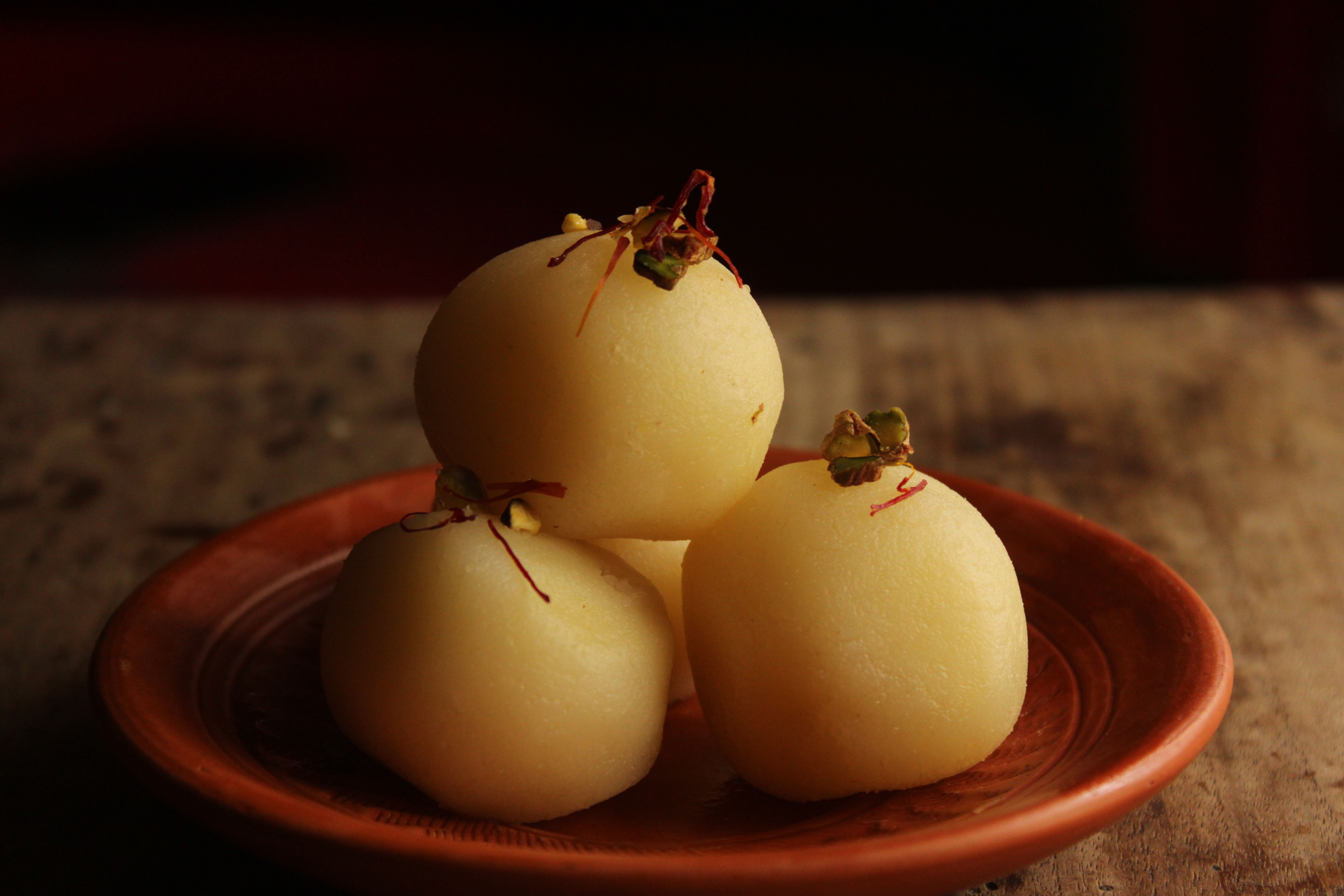 Heading To A Durga Puja Pandal? Don't Miss These 8 Iconic Bengali Dishes