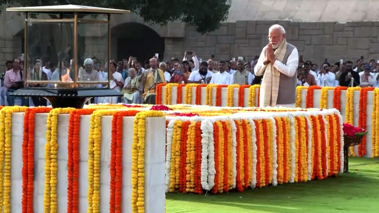 PM Modi Pays Tribute To Mahatma Gandhi At Rajghat On Gandhi Jayanti