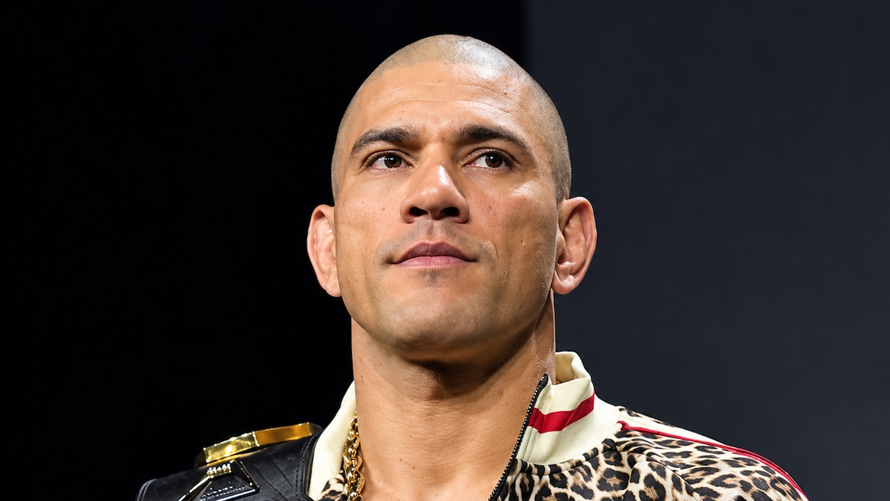 Alex Pereira’s Latest Sparring Video Has Fans Worried About His Heavyweight Run Ahead Of Sergei Pavlovich Fight
