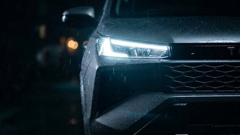 Toyota Fortuner Facelift To Make Global Debut On December 1