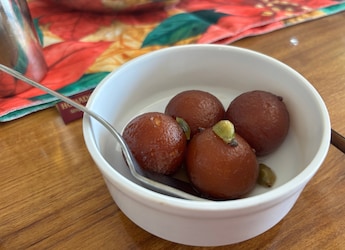 https://food.ndtv.com/food-drinks/which-indian-place-is-known-as-the-village-of-gulab-jamuns-12224047