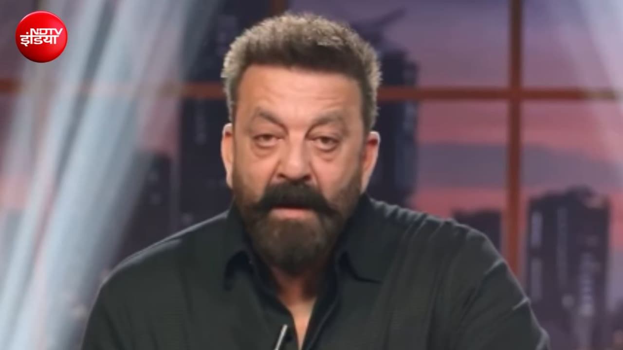 संजय दत्त को भारत में अब नहीं महसूस होती शांति, मुन्नाभाई बन ट्रंप को दिया मैसेज, कहा- मामू अपुन आ रेला है जादू की झप्पी देने