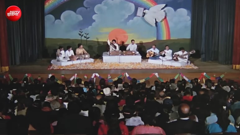 40 साल पुराना वो गाना जिसे थिएटर में सुन खूब रोए थे लोग, बीबीसी रेडियो पर बजाने के लिए होती थी डिमांड, एक ही टेक में हुआ था रिकॉर्ड
