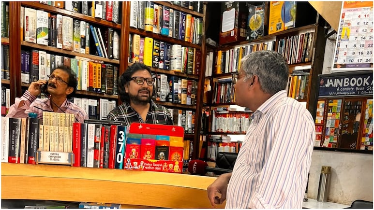 कनॉट प्लेस में है भारत की सबसे पुरानी किताबों की दुकान, 10 रुपये किराए पर ली, आज 50 करोड़ से ज्यादा कीमत