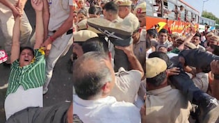 CEC के खिलाफ AAP का मार्च... सौरभ भारद्वाज को उल्टा टांगकर ले गई दिल्ली पुलिस, भड़के केजरीवाल