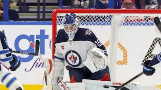 Winnipeg Jets&rsquo; Goaltending Situation Takes Unexpected Turn After Latest Loss