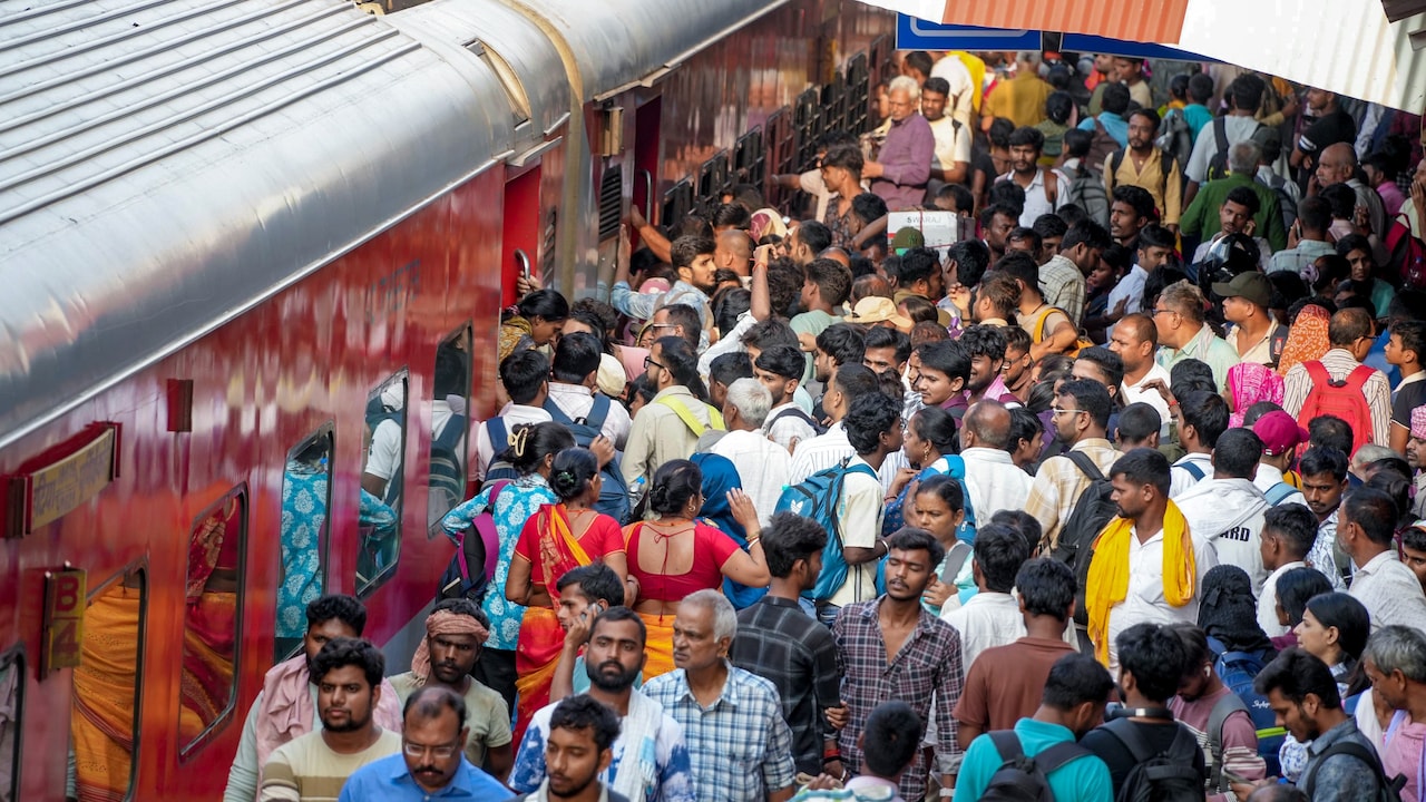 Delhi-bound Train Cancellations Leave UP Passengers Scrambling For Alternatives