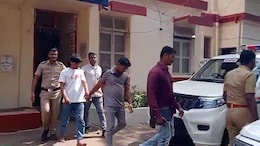 Man Steals Uncle's Gold To Buy Thar, Invites Him To Its Puja, Gets Arrested