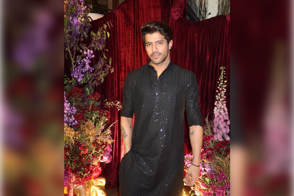 Sorab Bedi Makes Relationship With Delnaz Daruwala Official, Deletes Post After Online Backlash