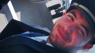 flydubai Co-Pilot Studied Engineering For 2 Years In Australia? Probe On