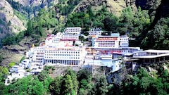 Vaishno Devi Yatra 2026: नवरात्रि में वैष्णो देवी जाने से पहले कर लें ये 7 काम, यात्रा में नहीं होगी आखिरी समय की भागदौड़