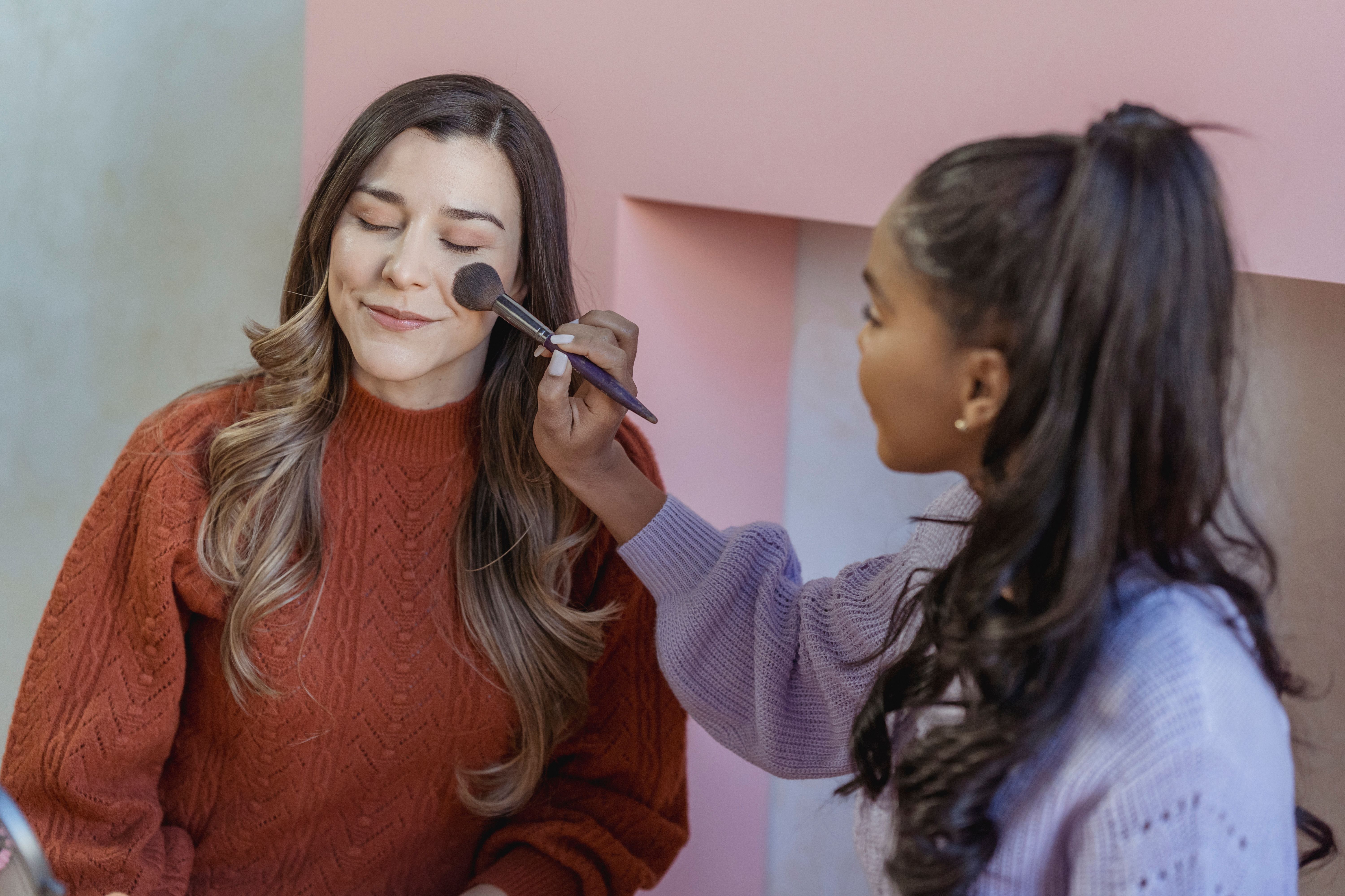 5 Must-Try Luxury Blush Products On Amazon Great Indian Festival

