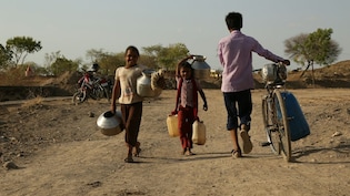 Maharashtra Drought Crisis: IAS, IPS Officers To Donate One Day&rsquo;s Salary To Aid Farmers