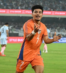 India vs Uruguay LIVE Score, International Football Friendly: Uruguay Retake Lead After Lightning Delay, Indias Momentum Gone | IND 1-2 URU