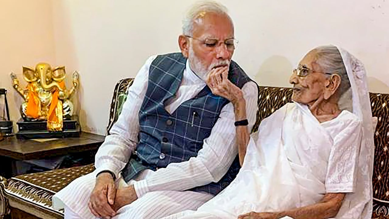 PM Modi Heeraben
