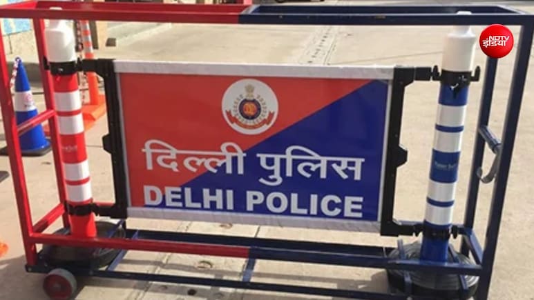 फर्जी हेल्थ कैंप लगाकर बनवाते e-SIM, दिल्ली पुलिस ने दबोचे दो आरोपी, 3 हजार से ज्यादा सिम से 2.64 करोड़ की साइबर ठगी का शक
