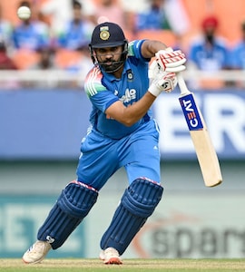 India vs West Indies LIVE Score, 3rd ODI Live Updates: Rohit Sharma Survives 2 DRS Calls, Ruturaj Gaikwad Dropped On 5 By WI Captain