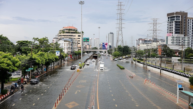 Bangkok Braces For Floods Before Global Finance Chiefs Gather