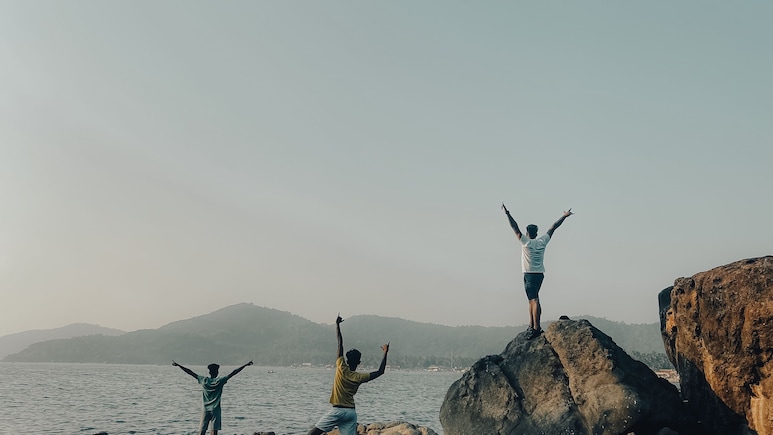 Can You Live Without A Salary? 5 Things That Should Be On Your Checklist