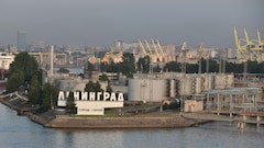 Russia Eases Diesel Export Ban After Putin-Trump Deal on Global Supplies