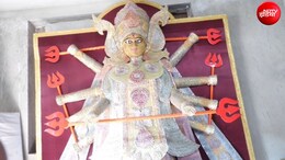 न बांस न मिट्टी, 50 हजार सेफ्टी पिन से असम में तैयार हुई मां दुर्गा की भव्य प्रतिमा