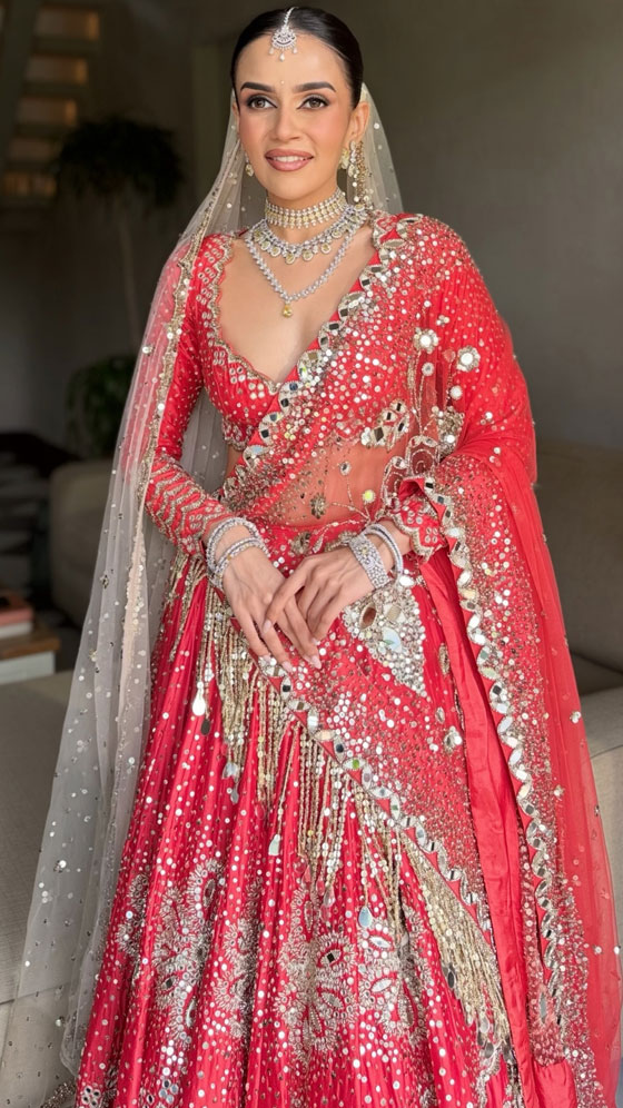 Komal Pandey's Mirror-Work Lehenga Is Pure Showstopper Energy