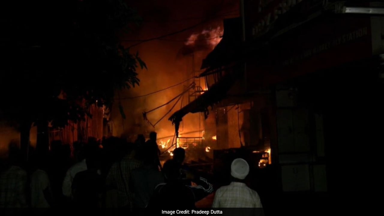 15 Shops, A Hotel Destroyed In Jammu Market Fire, Losses Estimated In Crores