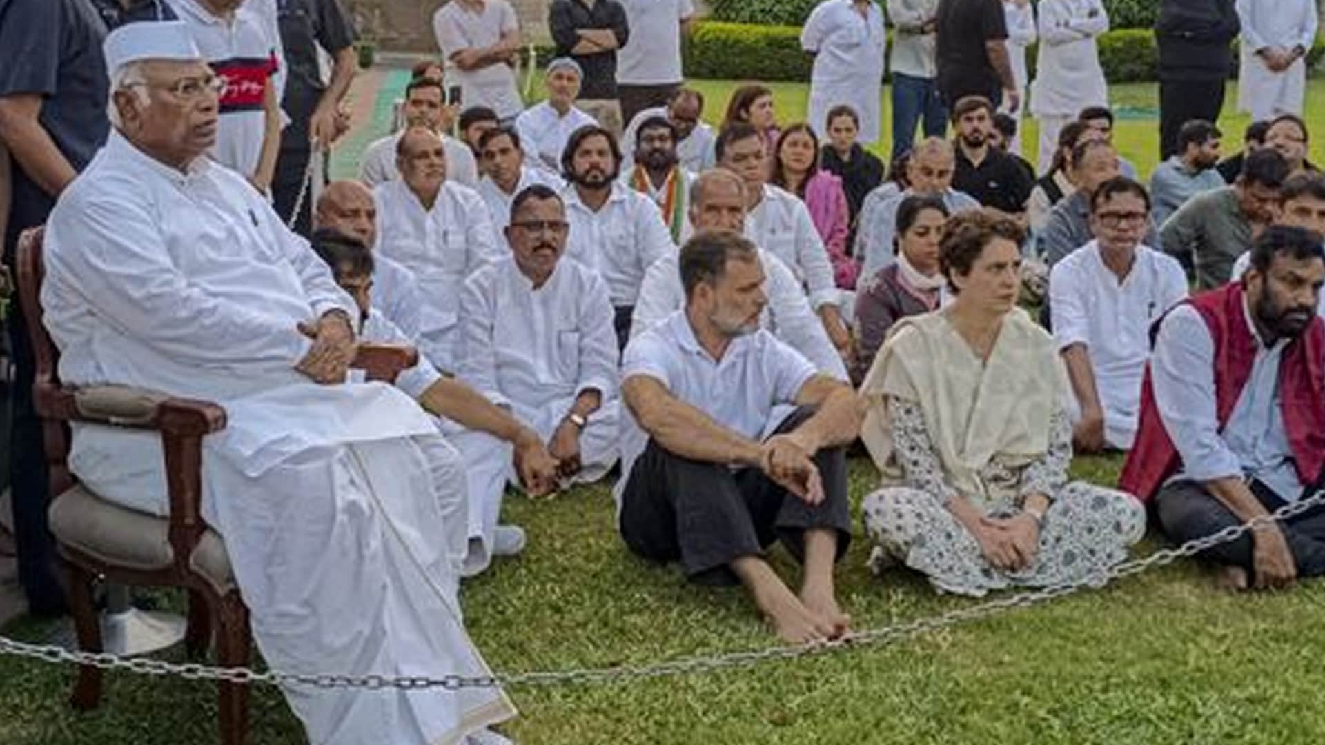 Rahul Gandhi’s Protest Strategy: Can Street Politics Fix Congress’s Organisational Crisis?