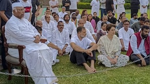 Rahul Gandhi&rsquo;s Protest Strategy: Can Street Politics Fix Congress&rsquo;s Organisational Crisis?