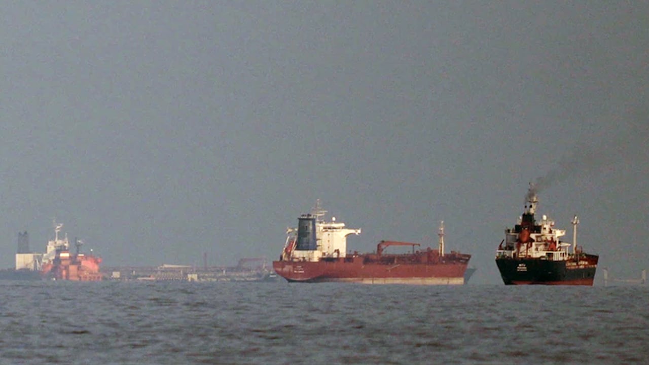 Kuwait Tanker Struck In Strait Of Hormuz, 21 Indian Crew Safe