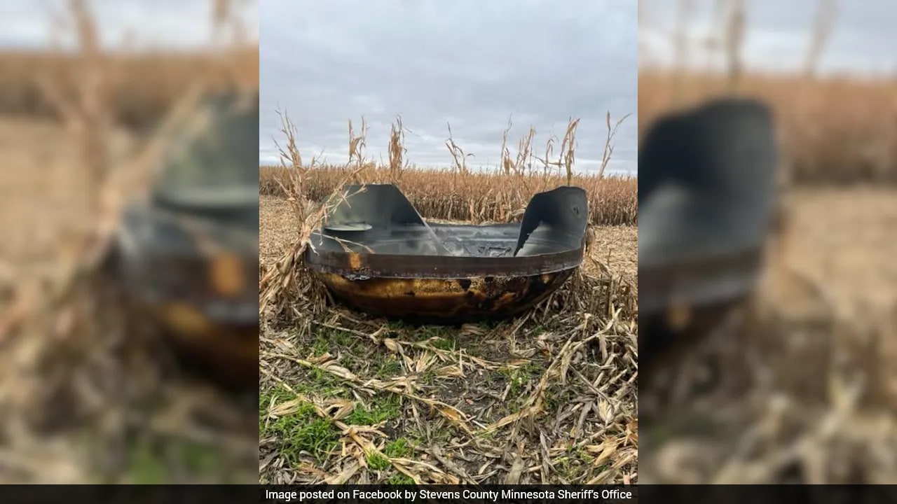 US Farmer Finds Mysterious 11-Foot Metallic Object In Cornfield, Space Debris Suspected