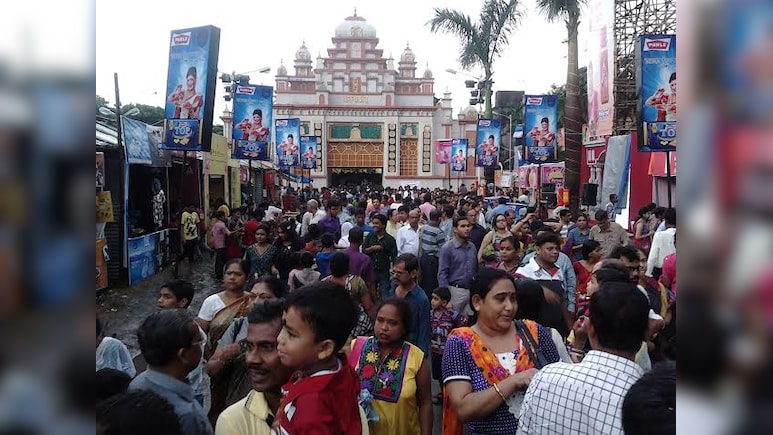 Spectacle Over Safety? What Makes Durga Puja Pandals World Famous And Why Crowd Control Is Important?