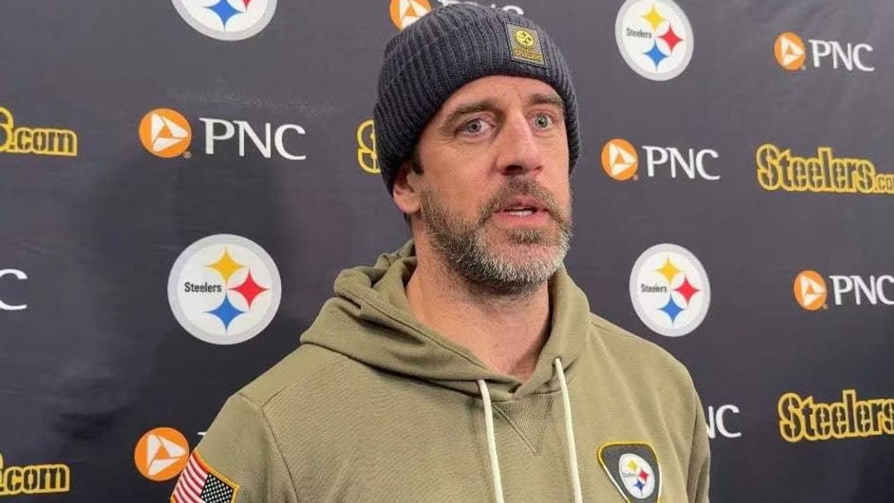 Aaron Rodgers Urged To Retire After Tense Mike McCarthy Exchange