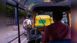 Bengaluru Auto Driver Allegedly Chases Rapido Bike, Tries To Grab Passenger's Hand