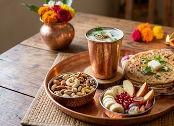 https://food.ndtv.com/festivals/the-right-way-to-eat-sargi-for-karwa-chauth-6-foods-you-must-have-12246731
