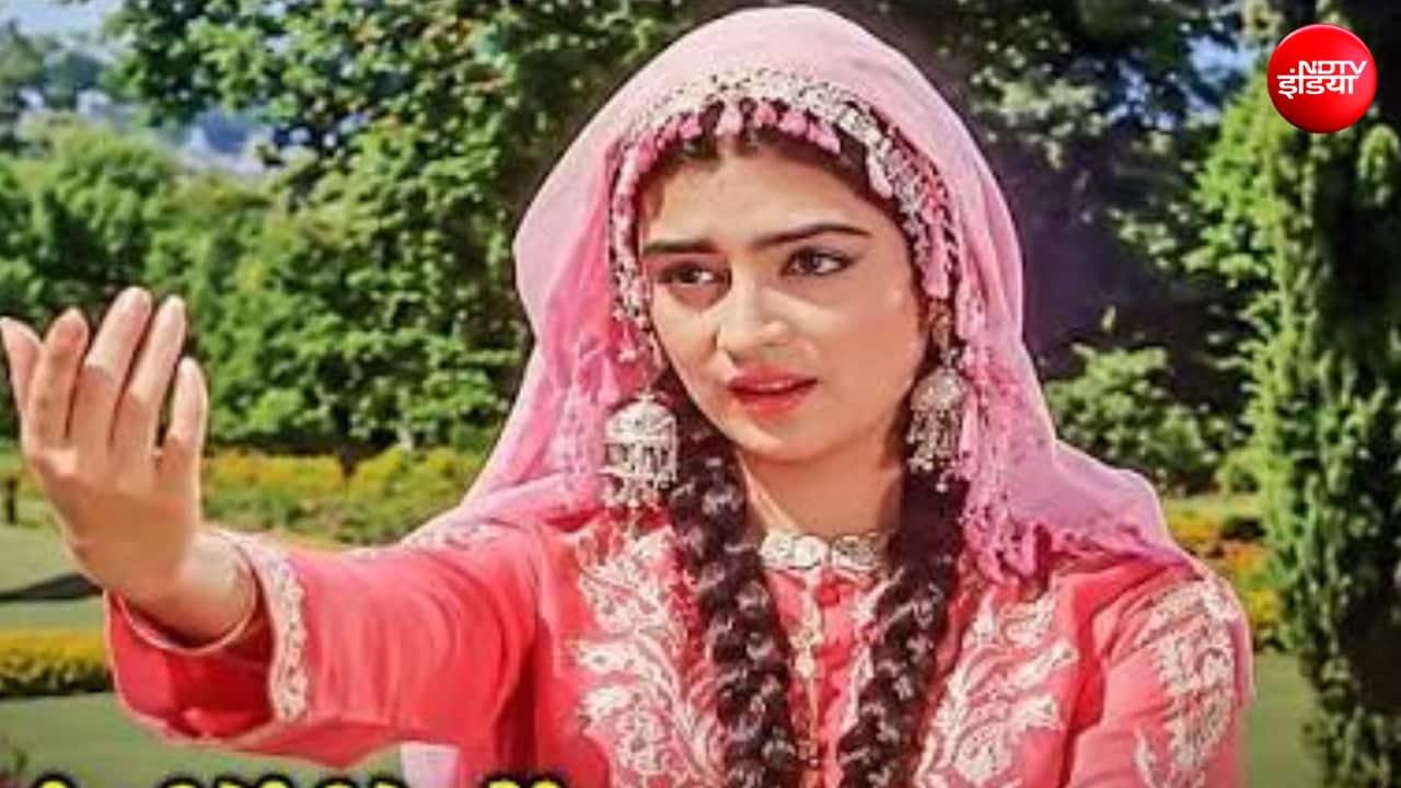 65 साल पुराना गाना, कश्मीर की कली बनीं सायरा बानो, रूठे बाबू बने शम्मी, कश्मीर की वादियों में गूंजी लता मंगेशकर की आवाज ने बनाया कल्ट