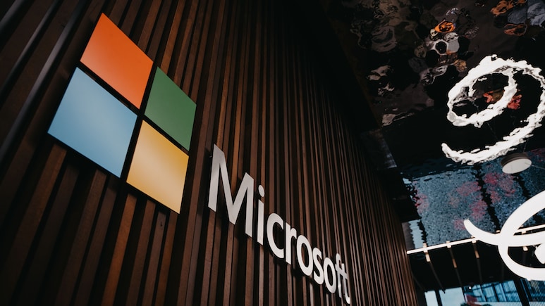 'Society Not Prepared': Microsoft's Exit Offer Sparks Debate On Consequence Of 'Endless Race' Against AI